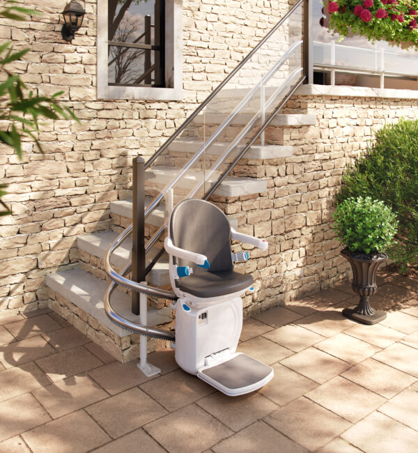 Handicare 4000 Outdoor Chair Seat Lift Curved Stairlift Wales