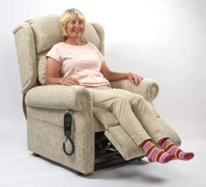 Primacare Brecon Riser Recliner