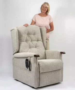Primacare Conway Riser Recliner