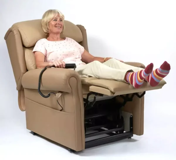 Primacare Brecon Contract Express Riser Recliner Chair