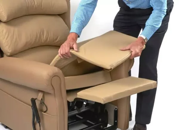 Primacare Brecon Contract Express Riser Recliner Chair