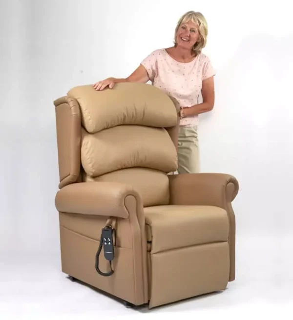 Primacare Brecon Contract Express Riser Recliner Chair