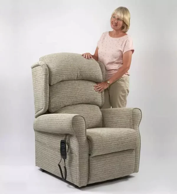 Primacare Hardwick Riser Recliner Chair